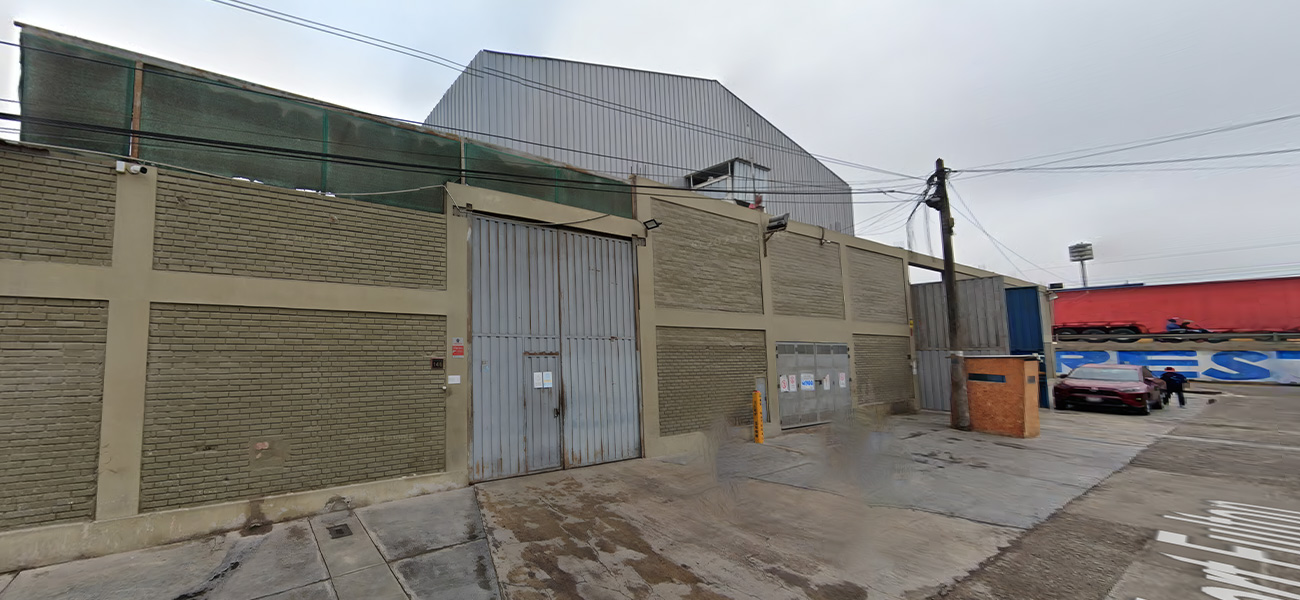 instalación de ventiladores centrífugos y aire acondicionado en restaurante Acurio, Lima